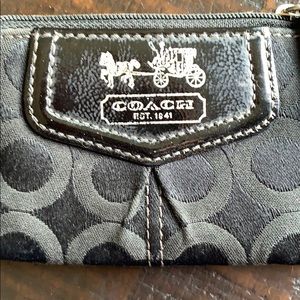 Coach Signature CC Id Keychain Zip Wallet Black